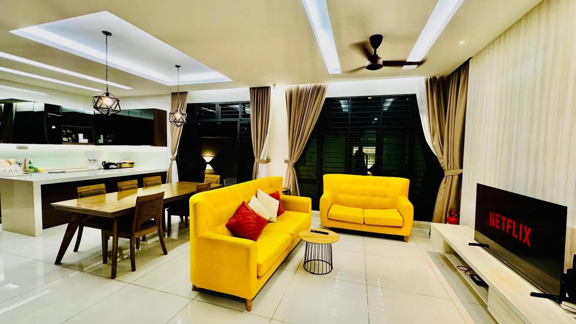 Batu Ferringhi Home Near Beach In Penang With Private Pool Malásia